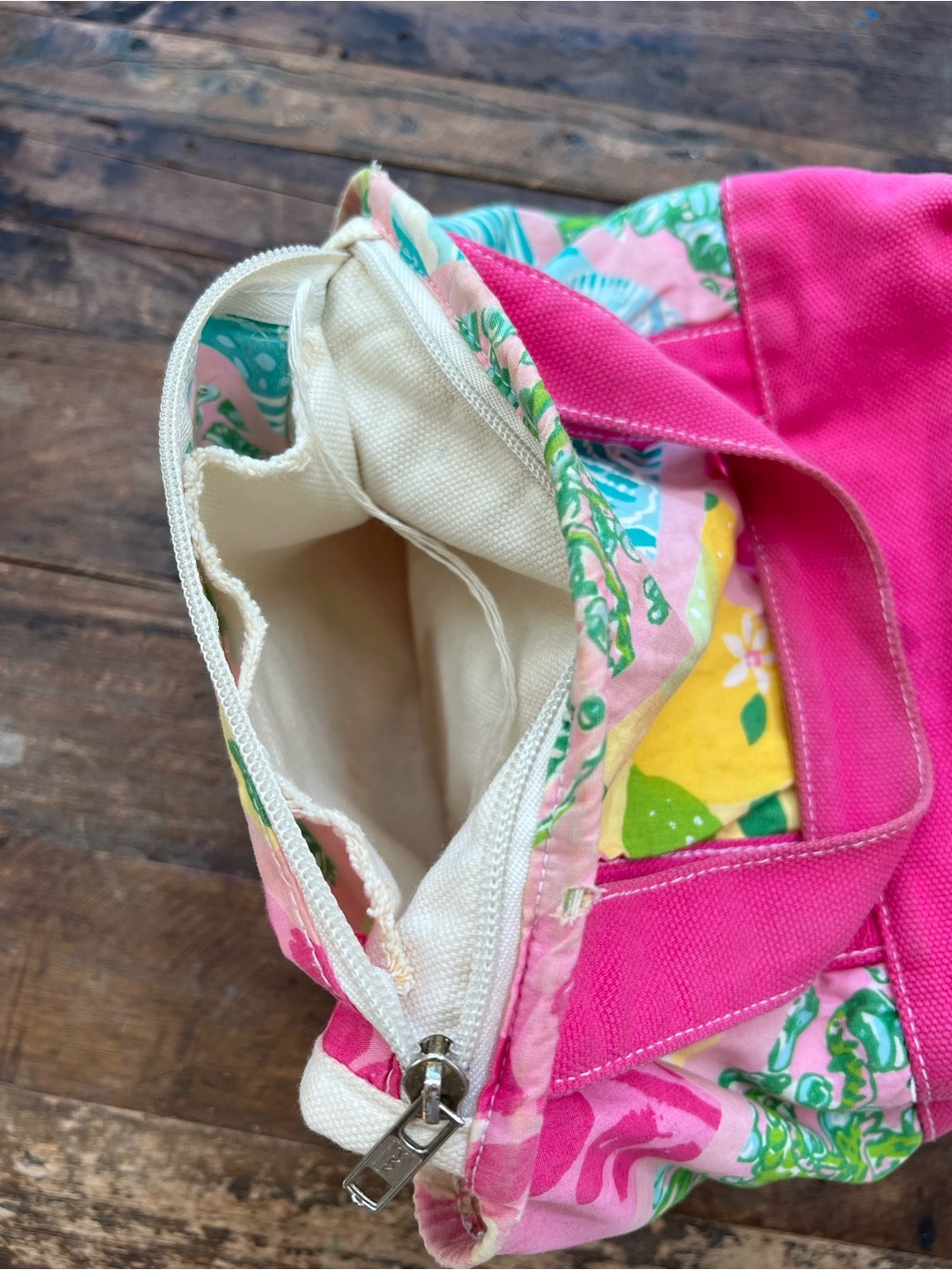 Lilly Pulitzer Pink Floral Patchwork Canvas Tote AS IS - Picture 6 of 7